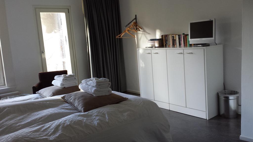 Bed & Breakfast Westviolet Άμστερνταμ Δωμάτιο φωτογραφία