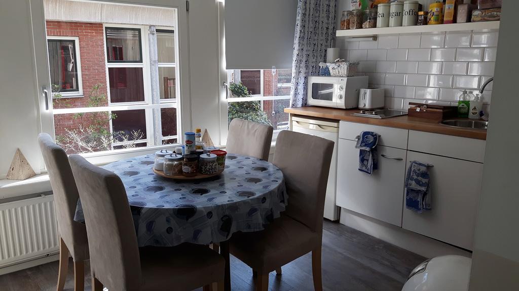 Bed & Breakfast Westviolet Άμστερνταμ Εξωτερικό φωτογραφία